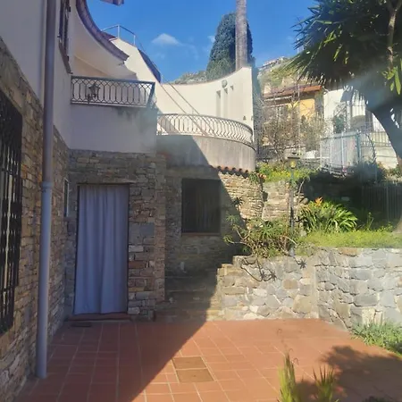 Apartman Rosa *